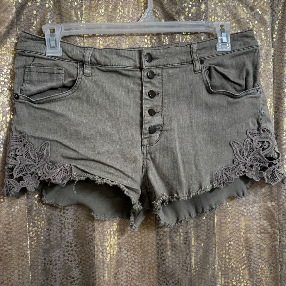 Mossimo Olive Green Embroidered Lace Stretch High Rise Shorts 18/34